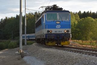 ČD chtějí šetřit a místo vlakvedoucích nasadit stevardy | ČeskéNoviny.cz
